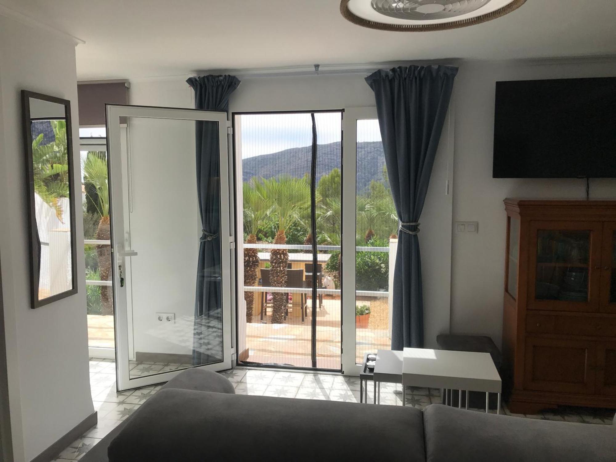 Luxe Appartement Met Tuin Benidoleig Kültér fotó